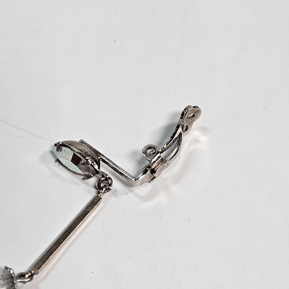 Vintage Crystal Beaded Drop Clip-on Earrings Laguna Aurora Borealis - Picture 3 of 6